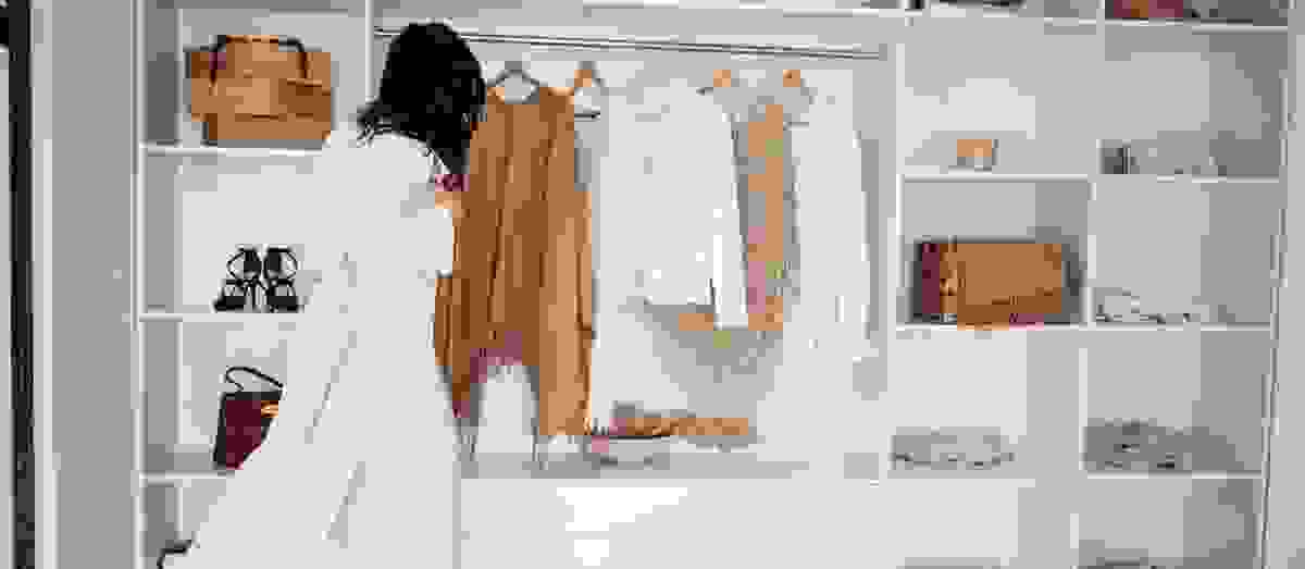 Maßgefertigte Schränke und Garderoben